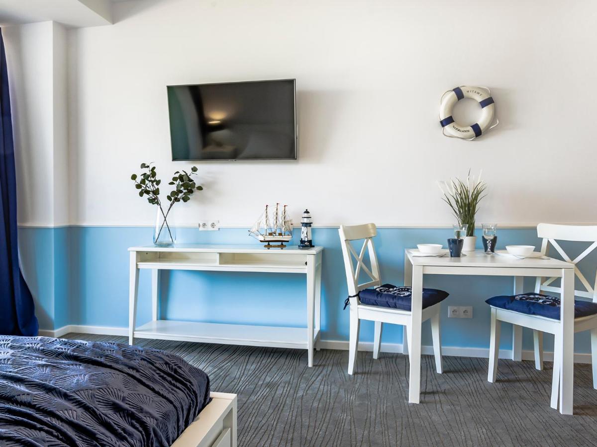 Апартаменты Vacationclub - Seaside Apartament 108 Колобжег Экстерьер фото